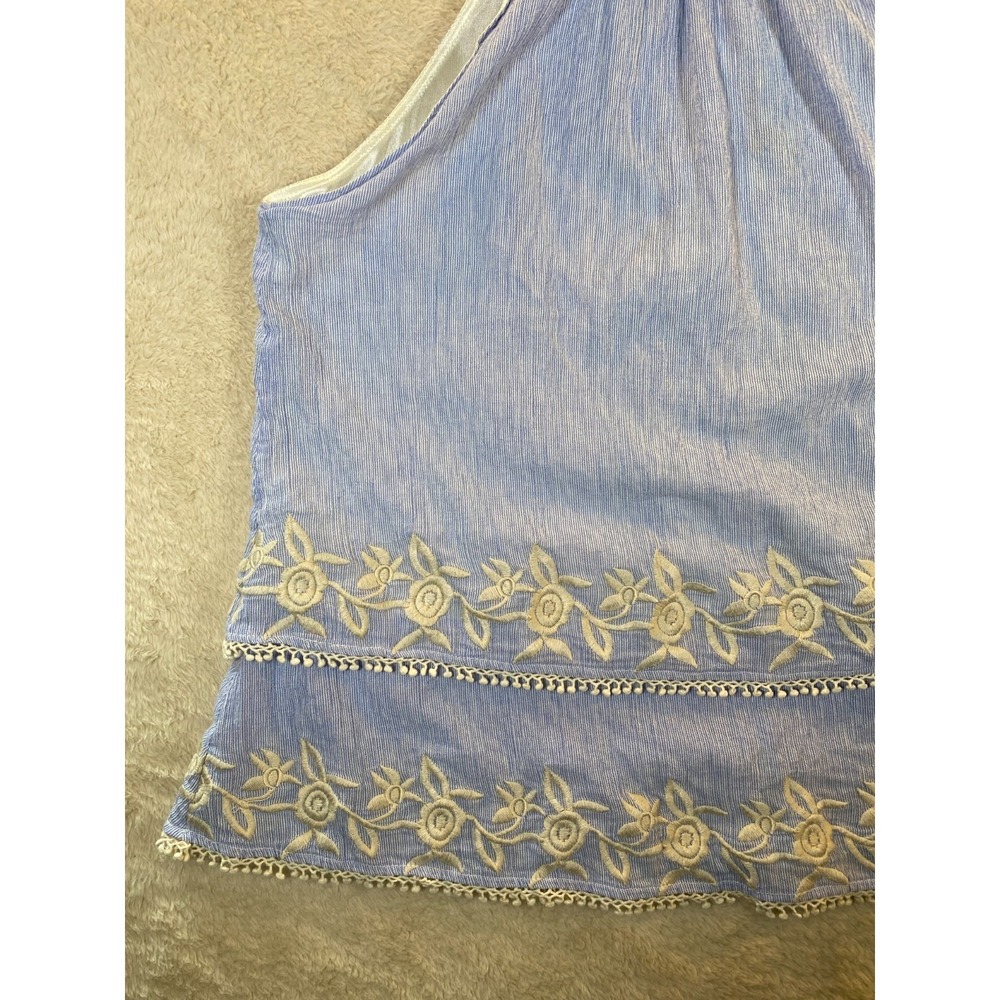 THML Halter Tank Top Embroidered Floral & Tassels Sleeveless Blue White SZ M - Picture 3 of 11
